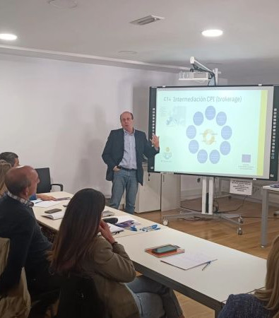 CTA presents P5 Innobroker and the advantages of the PPI to the Alhambra Trust